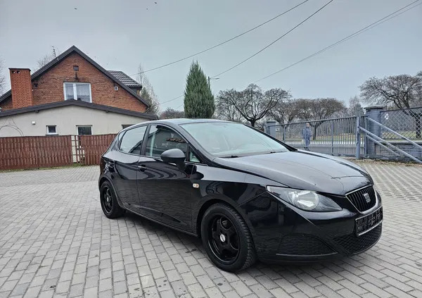 seat Seat Ibiza cena 17300 przebieg: 175000, rok produkcji 2008 z Wałbrzych